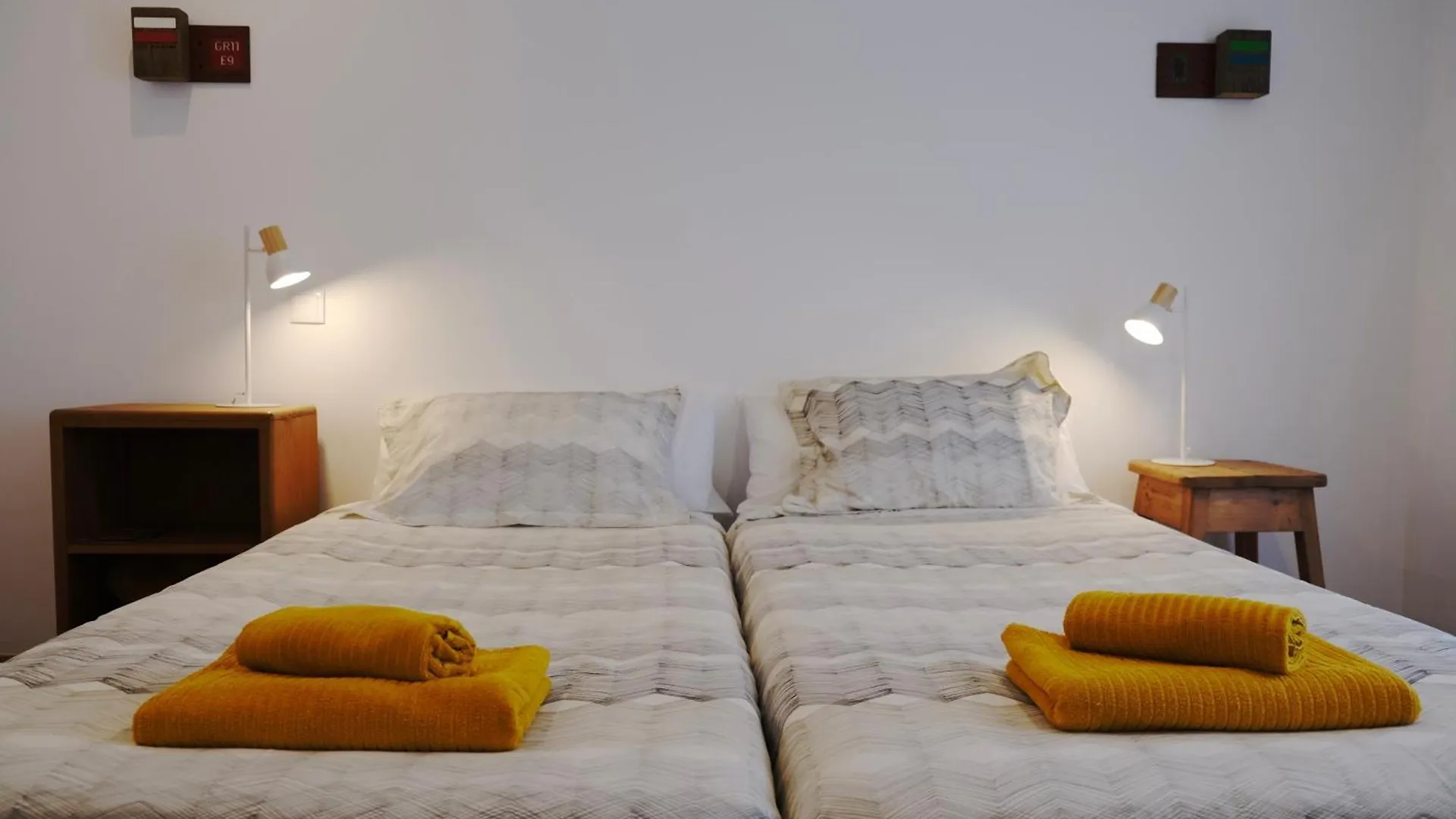 Homestay Odeceixe Base Camp Apartment